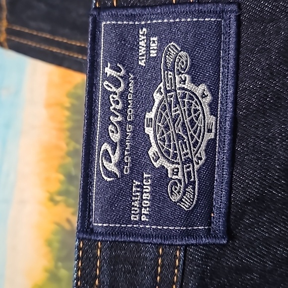 Revolt High-Rise Flare Jeans Size 11 NWT - Picture 3 of 6